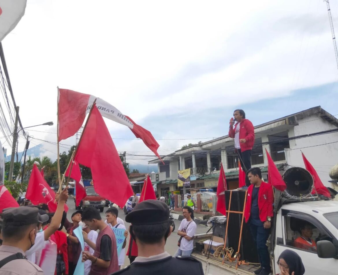 GMNI Pandeglang Tantang Calon Bupati dengan Audit LHKPN Bersama KPK dan ICW			No ratings yet.		